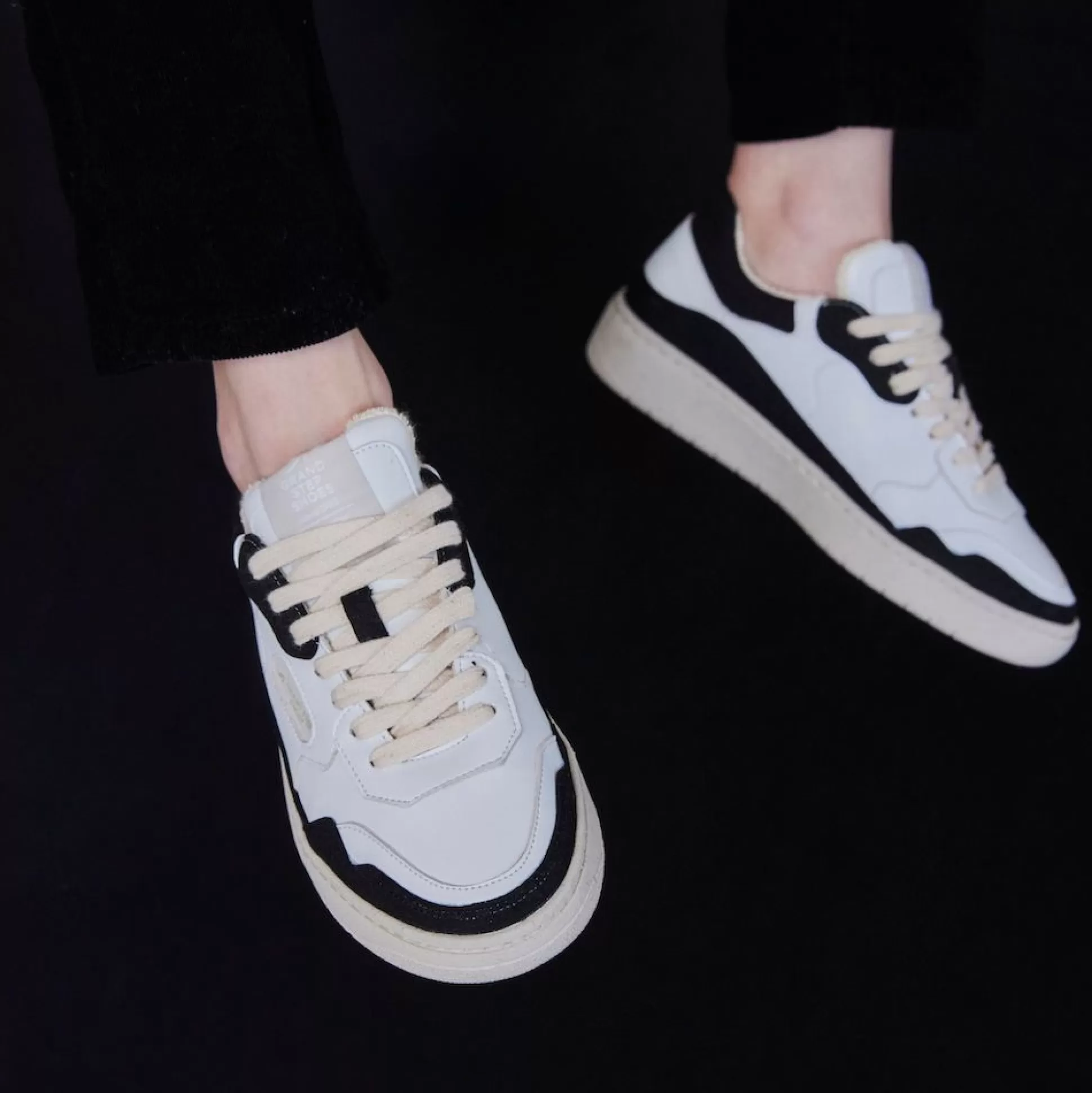 Herren Grand Step Level Black White Apple Sneaker